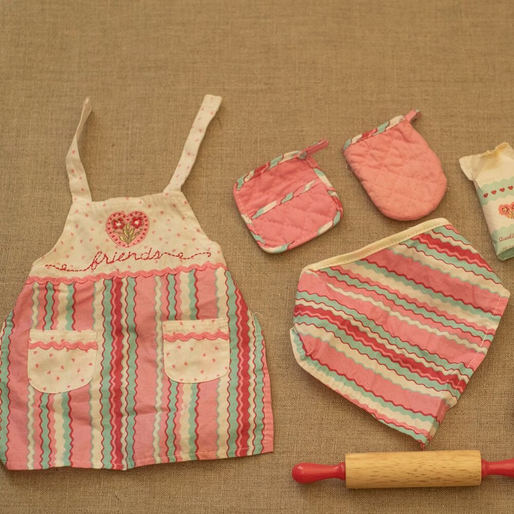 American Girl Sweet Treat Baking Set